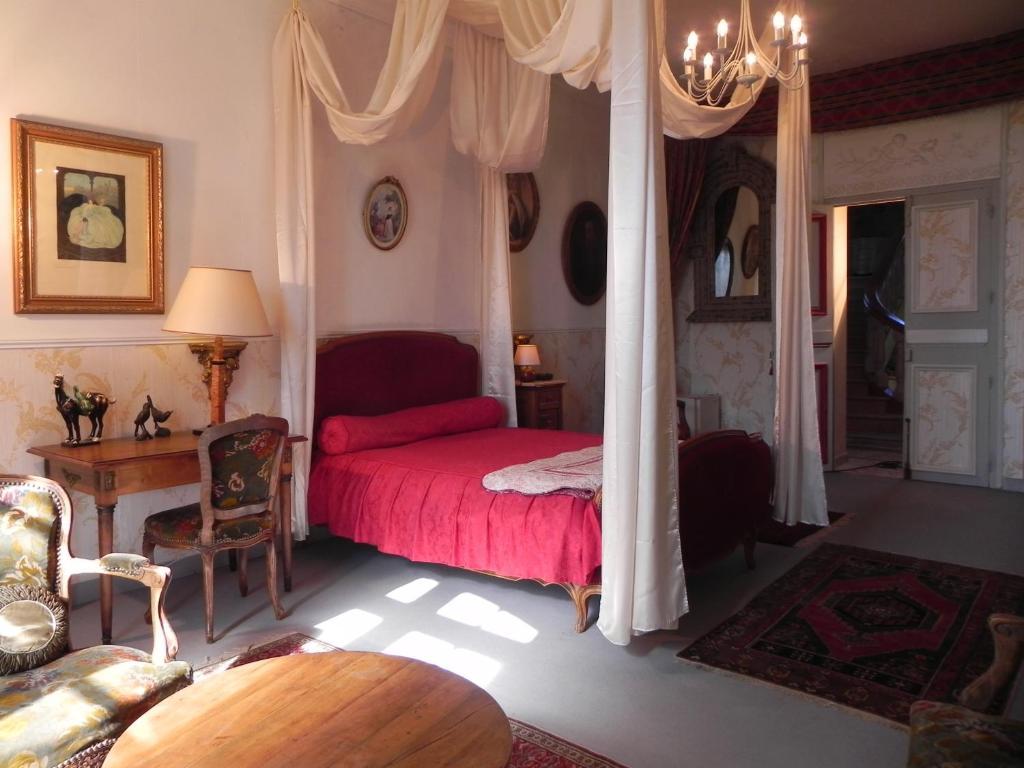 Château Du Bois Glaume Poligné Zimmer foto